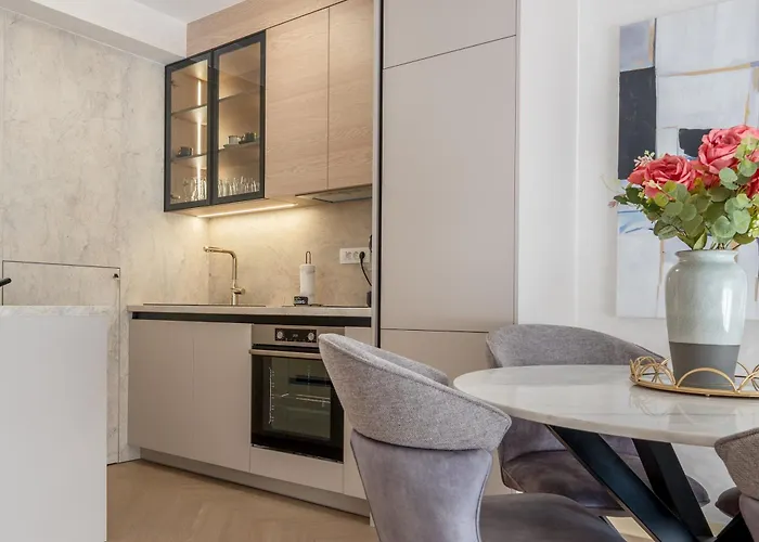 Leo Apartamento Baška Voda