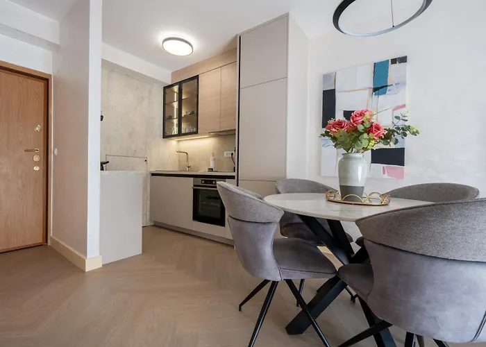 Leo דירה באסקה וודה